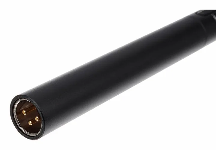 the t.bone EM 9600, hållaren och fästet