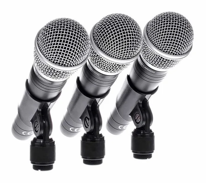 the t.bone MB 60 Set, XLR-kontakten i botten