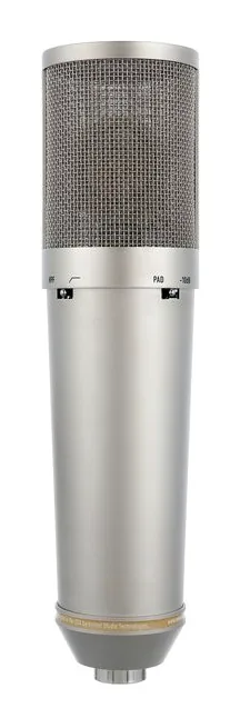 United Studio Technologies UT Twin87, XLR-kontakten i botten