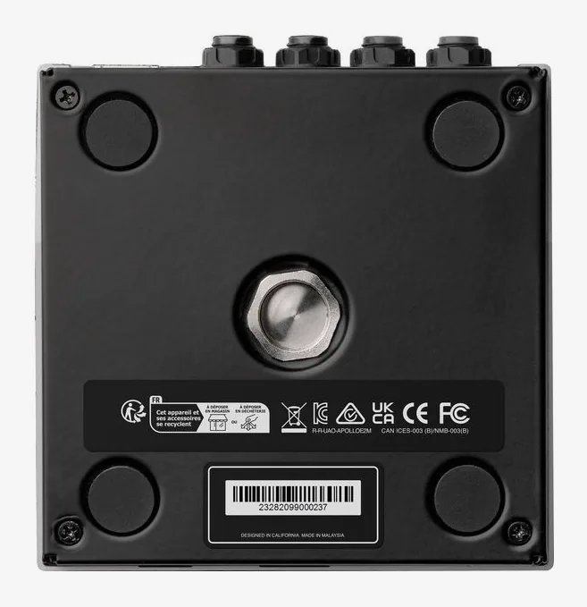 Universal Audio Apollo e2m, baksidan med anslutningarna
