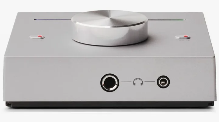 Universal Audio Apollo e2m, loggan och ytan