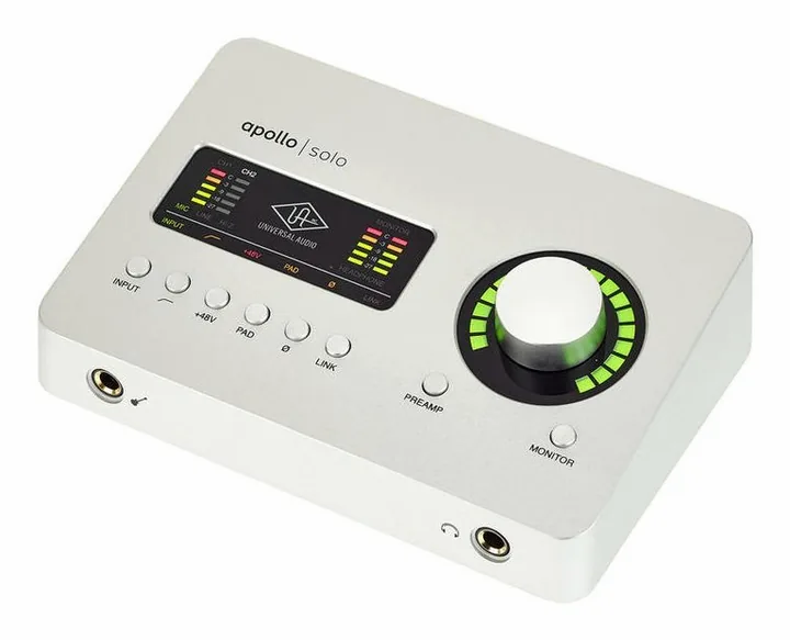 Universal Audio Apollo Solo TB3 Heritage Ed., nivåmätarna och lysdioderna