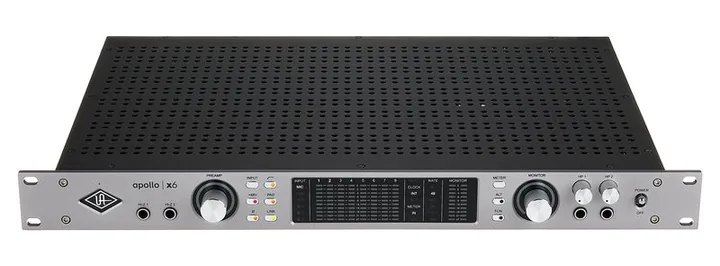 Universal Audio Apollo x6 Gen2 AC Sphere Bundl, höljet sett från sidan