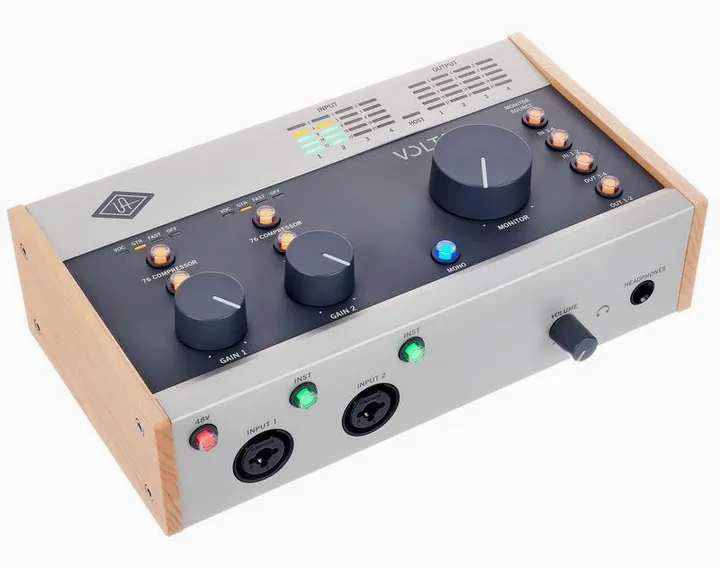 Universal Audio Volt 476 USB Recording Studio, ingångarna på framsidan