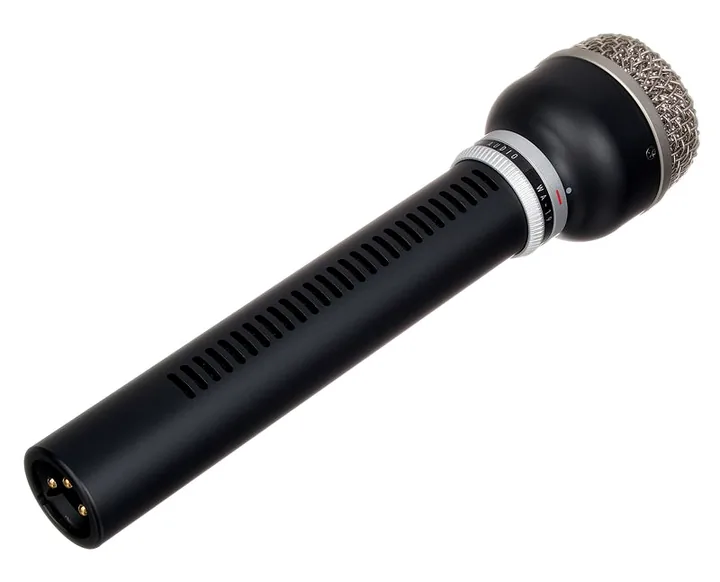 Warm Audio WA-19B, hållaren och fästet