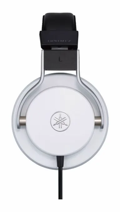 Yamaha HPH-MT7 White, öronkuddarna på nära håll