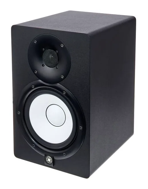 Yamaha HS 7 Bundle, baksidan med anslutningarna