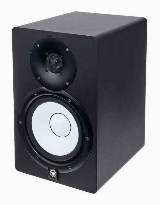 Yamaha HS 7 MP, knapparna på bakpanelen