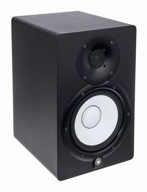 Yamaha HS 7 MP, fronten med woofer och diskant