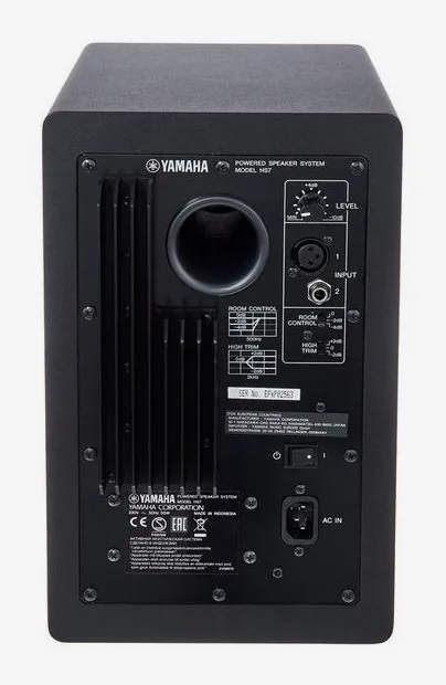 Yamaha HS 7 MP, basreflexporten