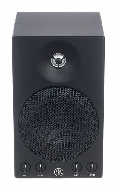 Yamaha MSP3 A, fronten med woofer och diskant