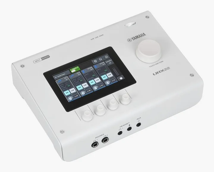 Yamaha URX22 WH, höljet sett från sidan