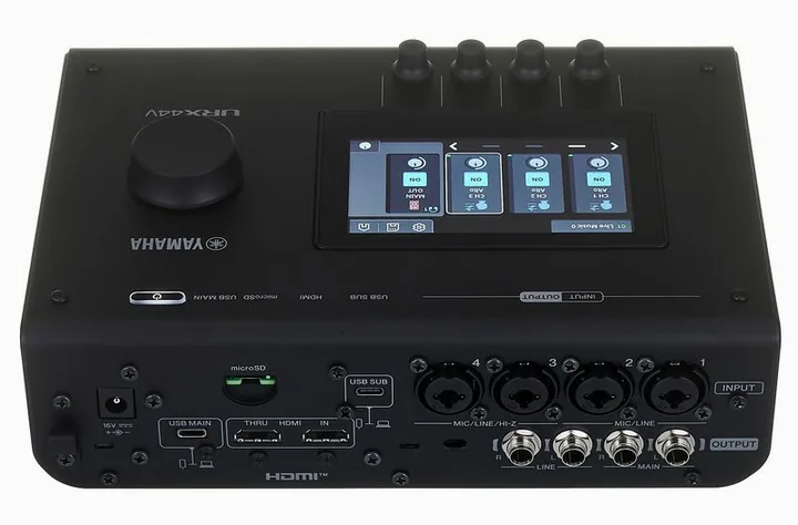 Yamaha URX44V BK, ovansidan av lådan