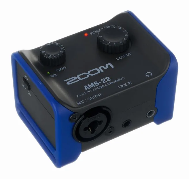 Zoom AMS-22, ovansidan av lådan
