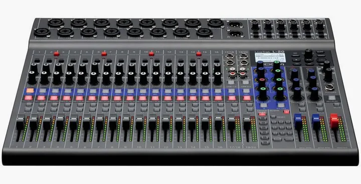 Zoom LiveTrak L-20, ingångarna på framsidan