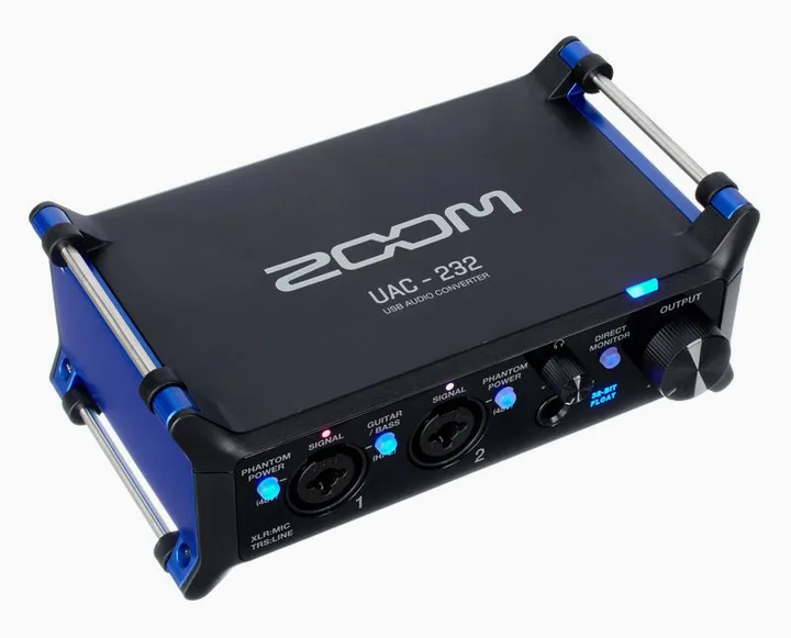 Zoom UAC-232, höljet sett från sidan